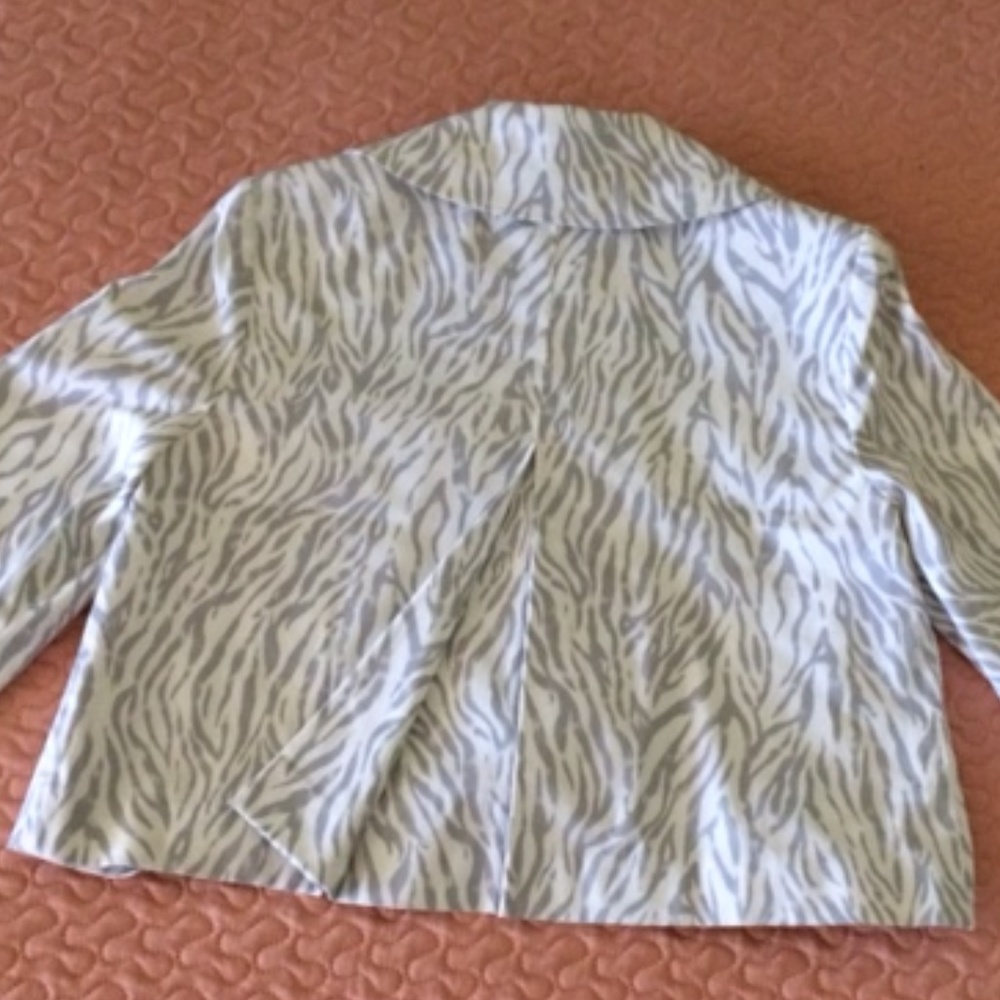 Andre Oliver Jacket - Picture 6 of 6